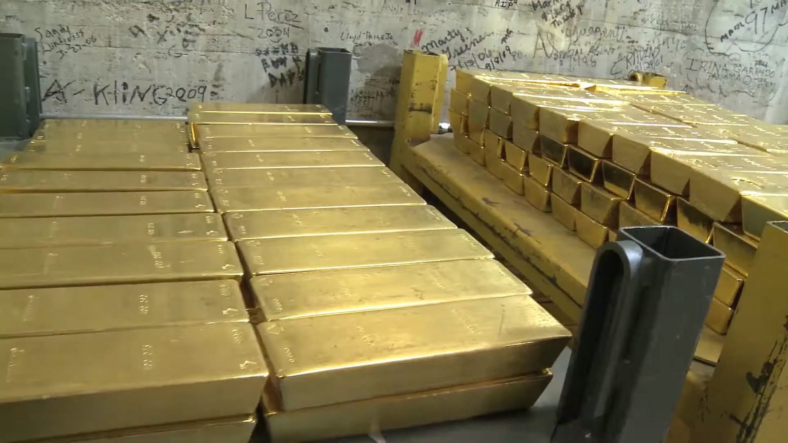 米国ウェストポイント造幣局の金保管庫