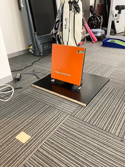 Golf Basett TrackMan iO 実機